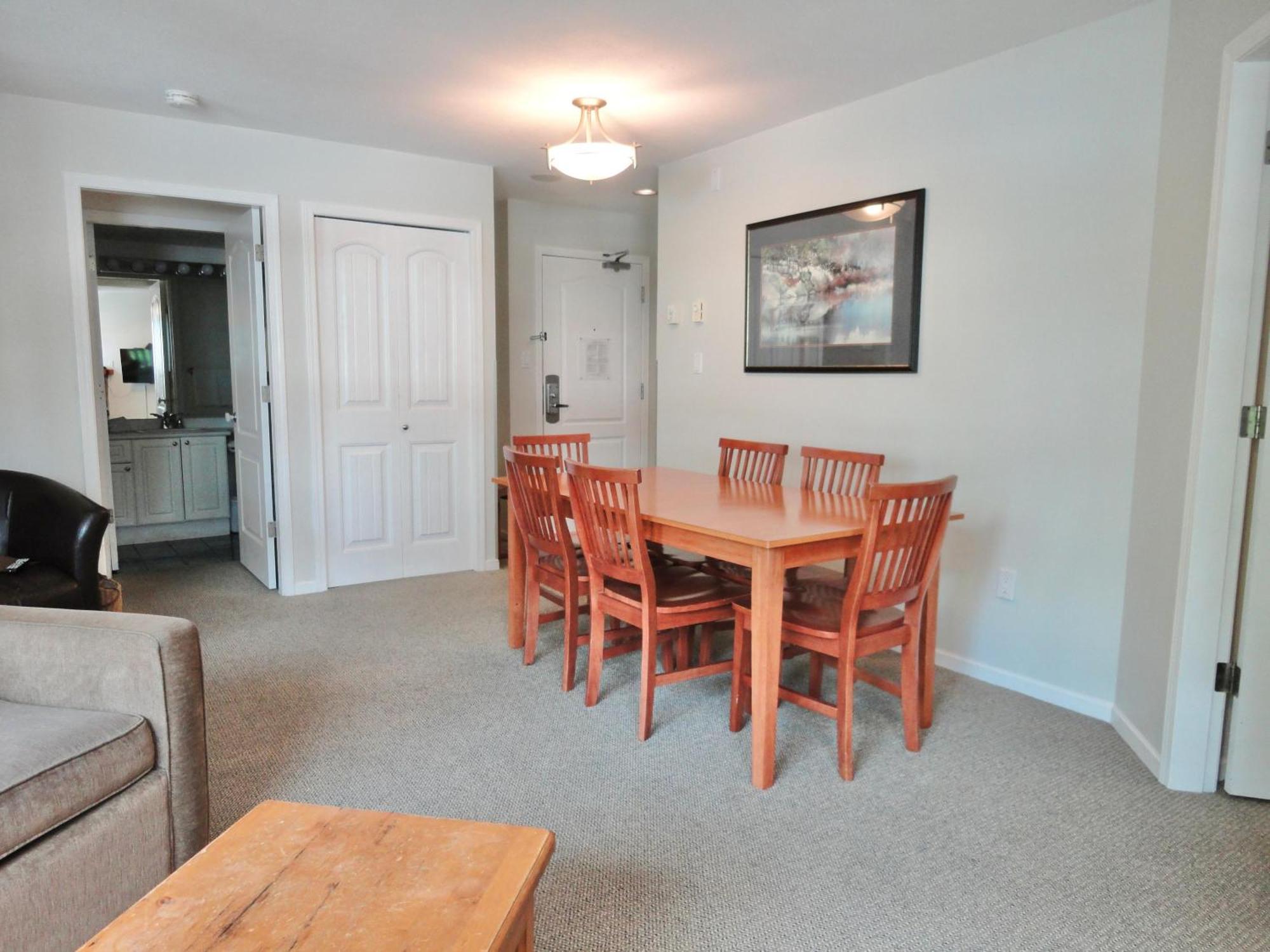 Bear Lodge Two Bedroom By Mva Whistler Exterior photo